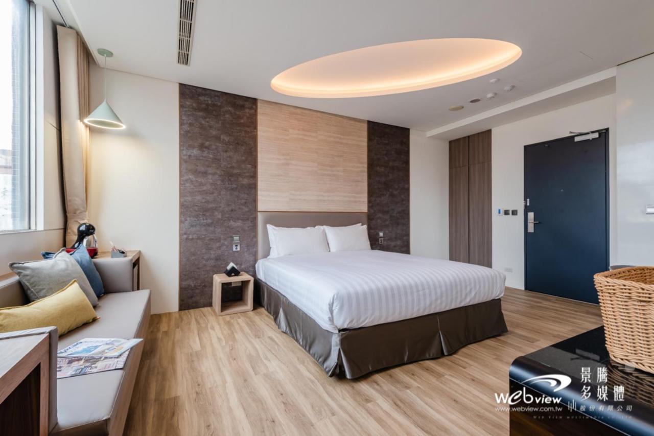 玩行旅台北館 Hotel Taipé Exterior foto