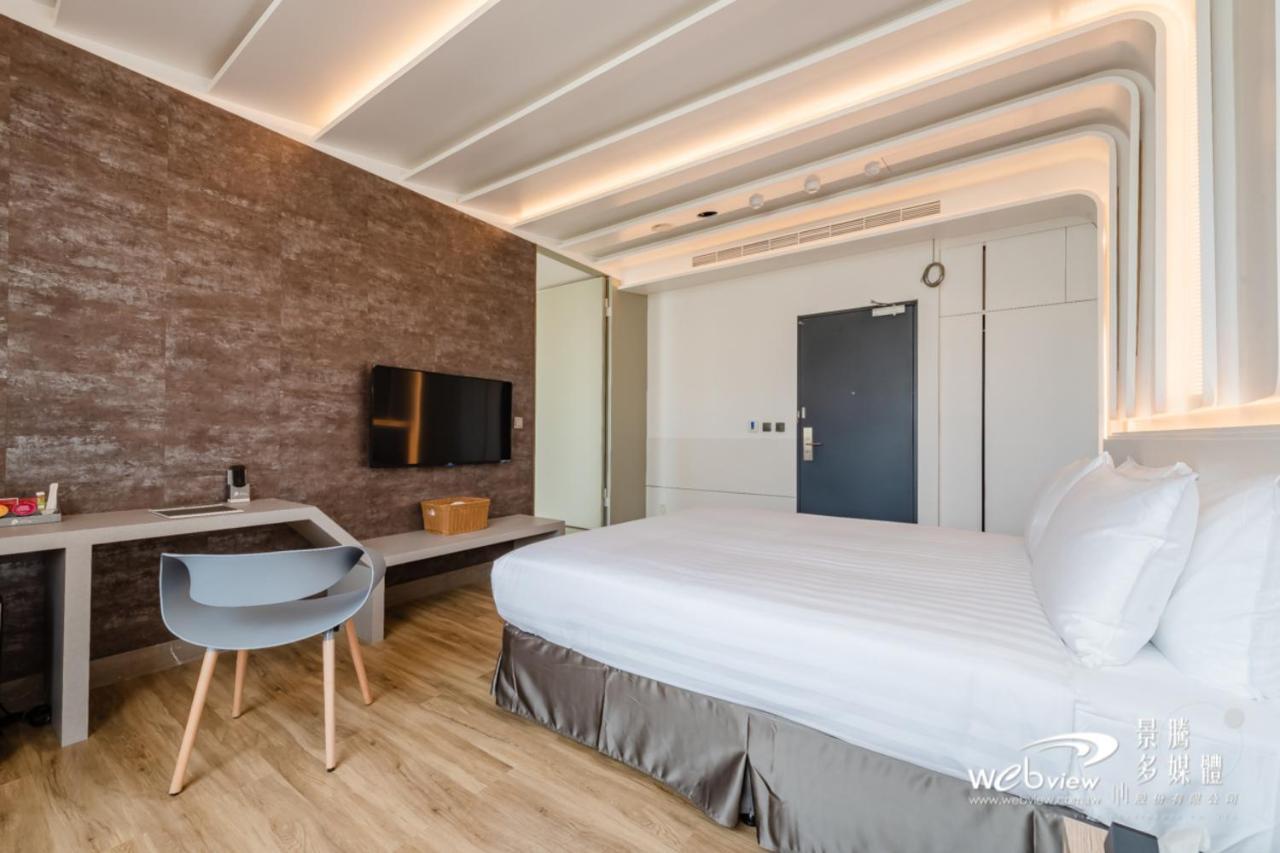 玩行旅台北館 Hotel Taipé Exterior foto