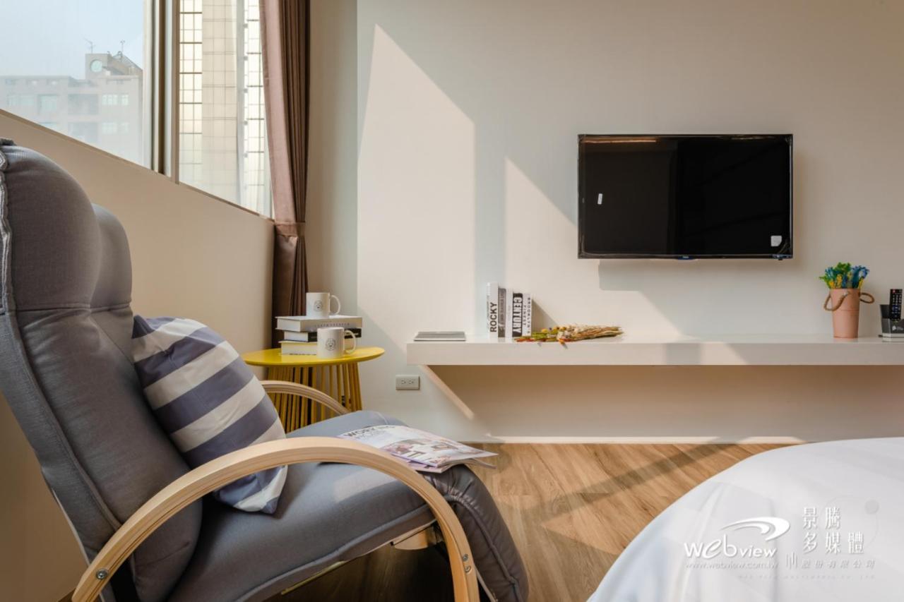 玩行旅台北館 Hotel Taipé Exterior foto