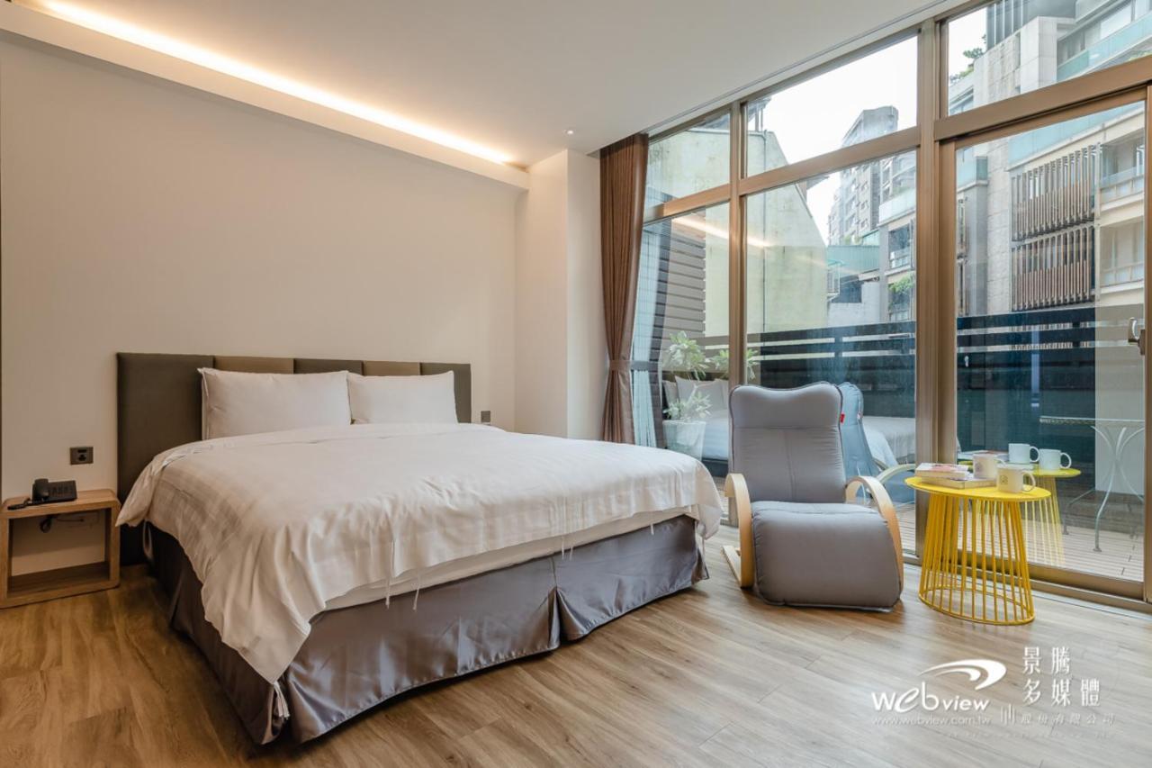 玩行旅台北館 Hotel Taipé Exterior foto